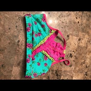 California Kisses dance top